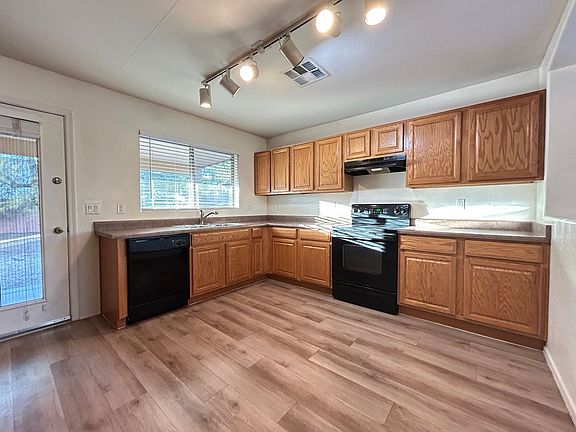 5th image of 2130 S 156th Ave