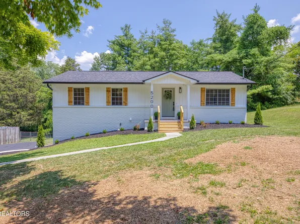 5200 Kohlmier Rd, Knoxville, TN 37912