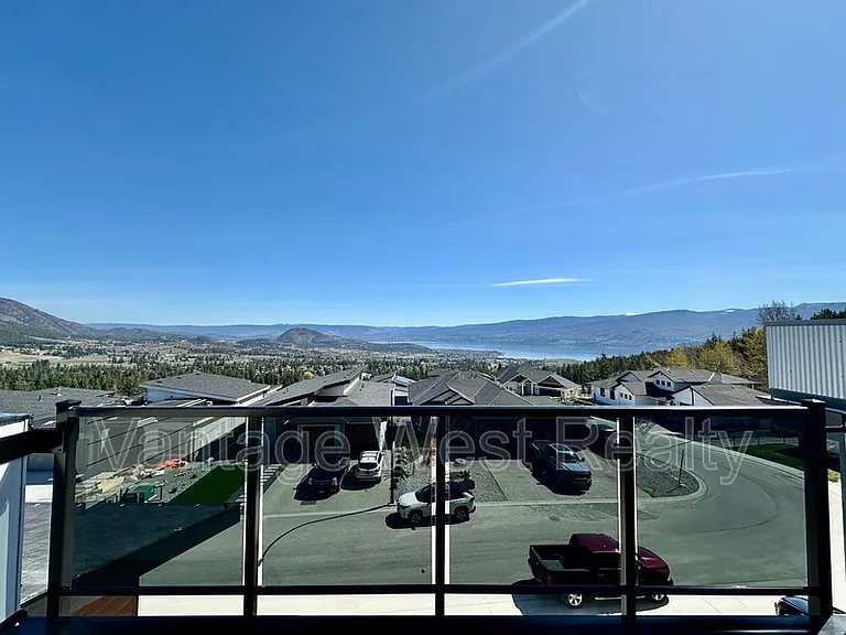 3608 Silver Way — Photo 39