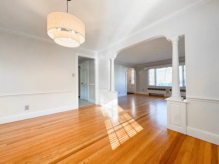 40 Walter St — Photo 10
