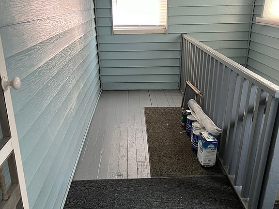 Storage area on upstairs back porch