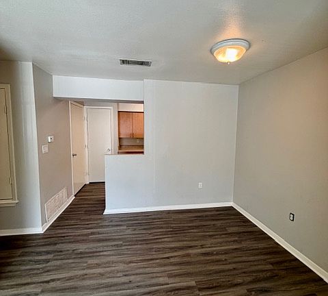 5th image of 1500 Lake Shore Dr APT 113
