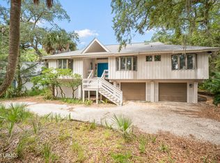 119 Sea Otter Ln, Saint Helena Island, SC 29920