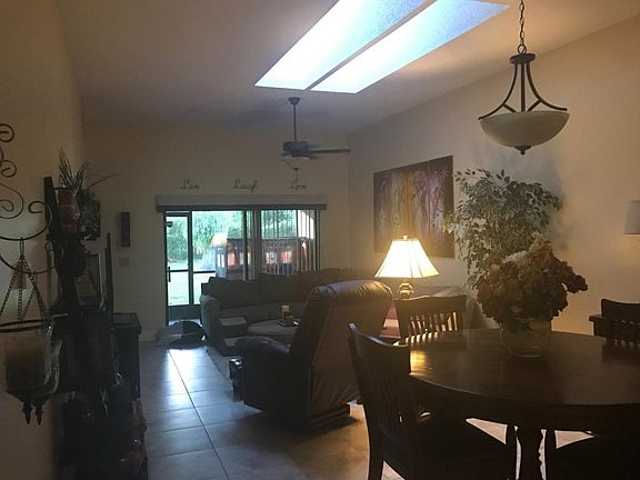 2nd image of 7504 Chapelhill Dr