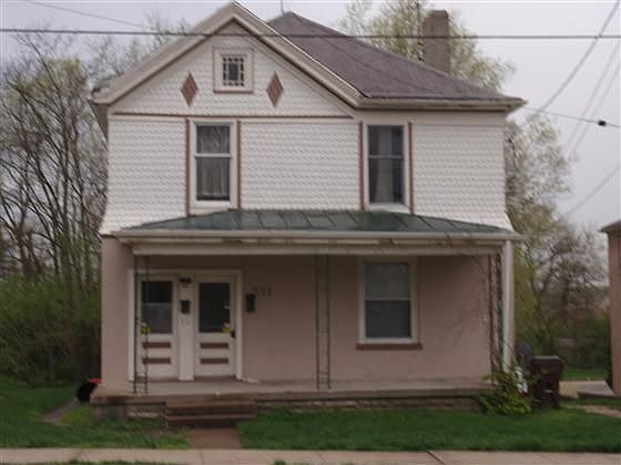 1st image of 321 W High St