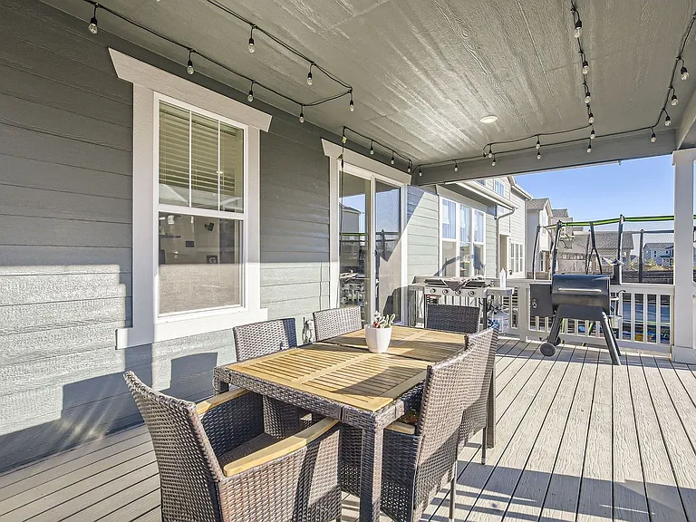 12885 Bay St — Photo 38