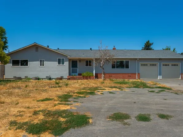 901 Ludwig Avenue, Santa Rosa, CA 95407
