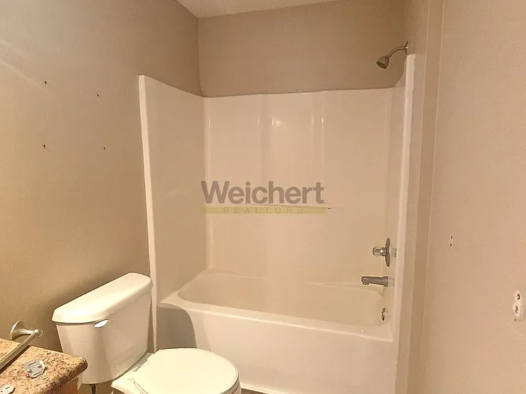 1105 N 35th St — Photo 6