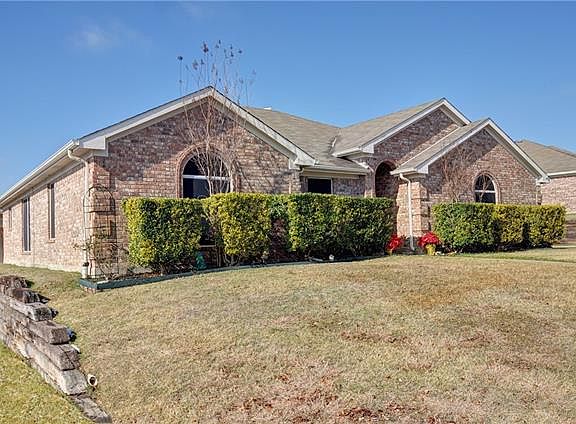 2nd image of 721 Sage Brush Dr