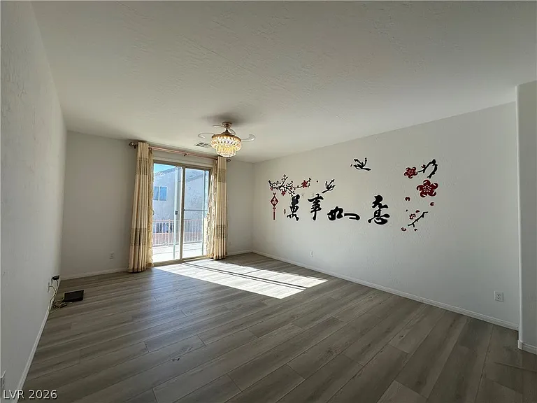 9325 Goldenbush Ct — Photo 12