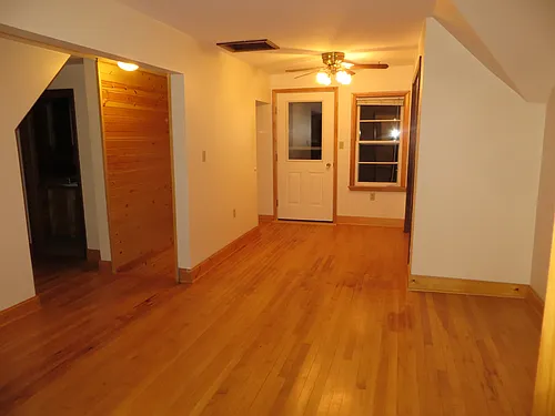 519 12th Ave W #1/2 Photo 1