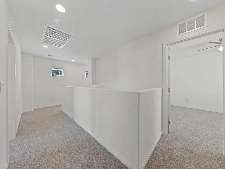 412 Canary Song Dr — Photo 25