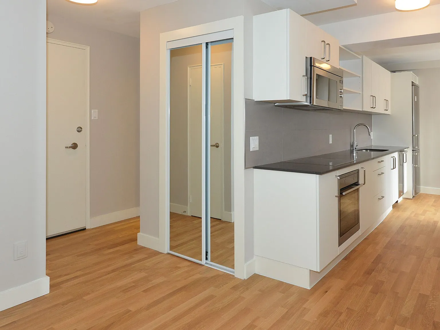 263 - 265 Russell Hill Road — Photo 4