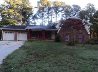 4474 Abingdon Dr, Stone Mountain, GA