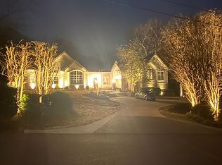 1105 Gateway Ln, Nashville, TN 37220