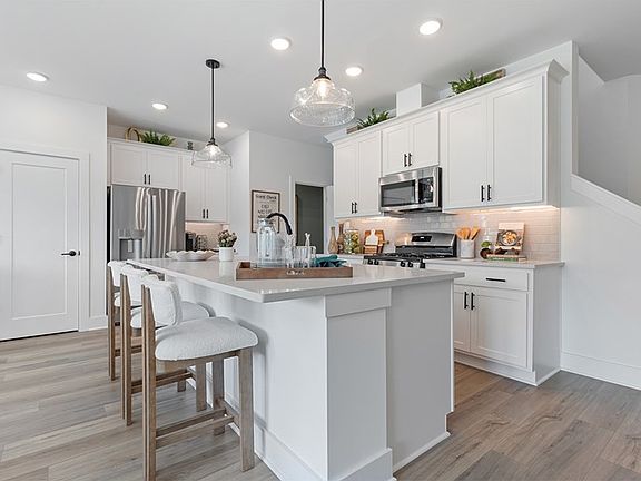 The Woodstone II - Kitchen