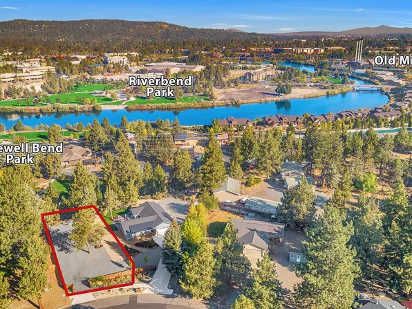 61648 Summer Shade Dr, Bend, OR 97702