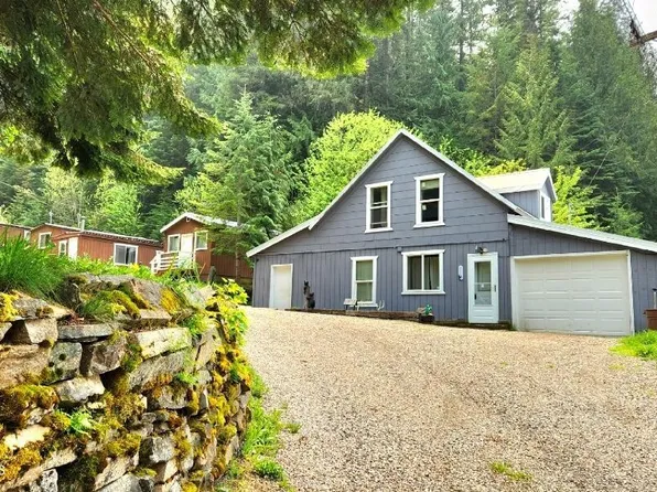 22 Theriault Dr, Avery, ID 83802