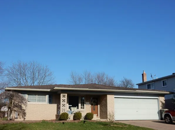 7432 Hillsboro Dr, Canton, MI 48187