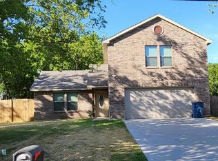 405 S 5th St, Alvarado, TX 76009