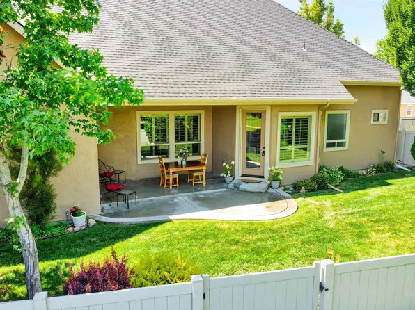 2788 N Fairglen Ave, Meridian, ID 83646