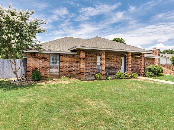 2nd image of 2150 Wren Ln