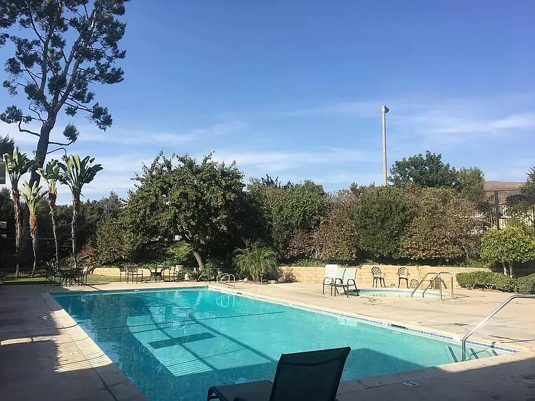 1106 Cleghorn Dr #D — Photo 10