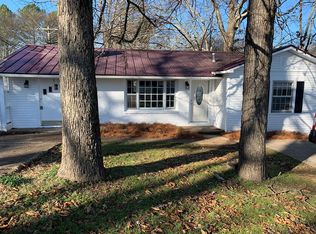1869 Randolph St, Florence, AL 35630