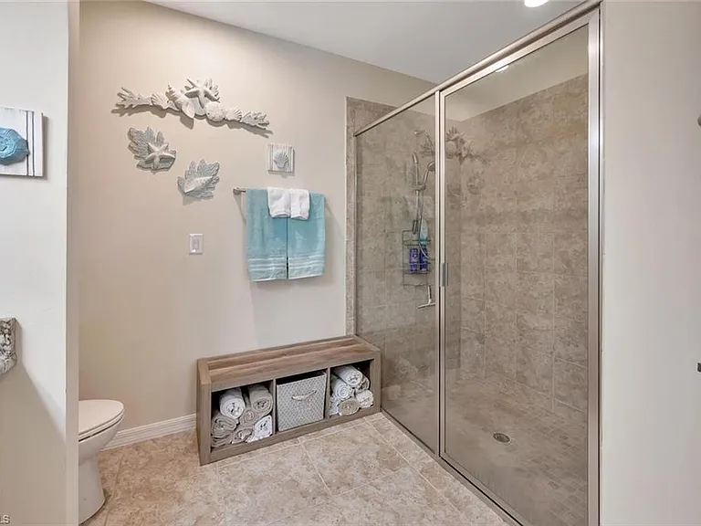 14940 Edgewater Cir — Photo 20