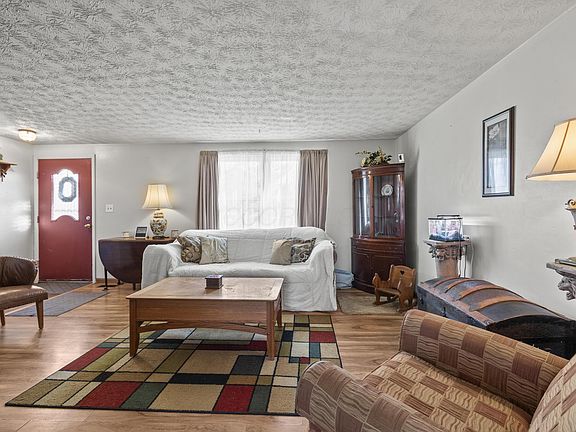 4th image of 2601 Coral Ridge Ave