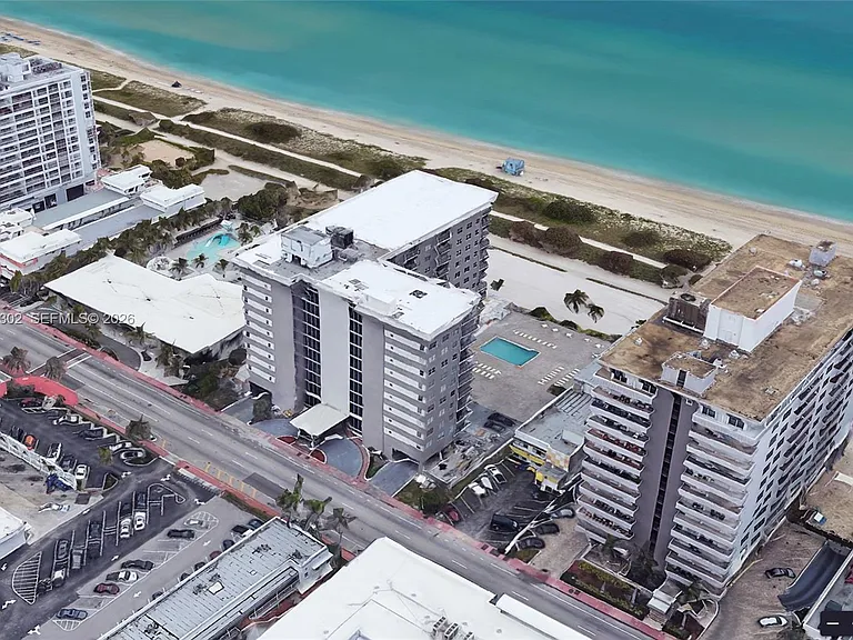 9273 Collins Ave #506 — Photo 2