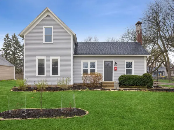 806 Walnut St, Batavia, IL 60510