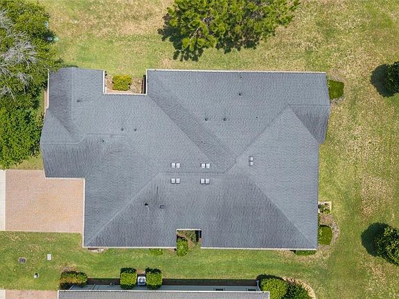 3rd image of 3862 NW 49th Ct