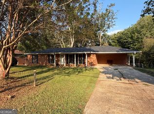 3941 Lauada Dr, Douglasville, GA 30135