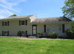 533 Blooming Grove Tpke, New Windsor, NY 12553