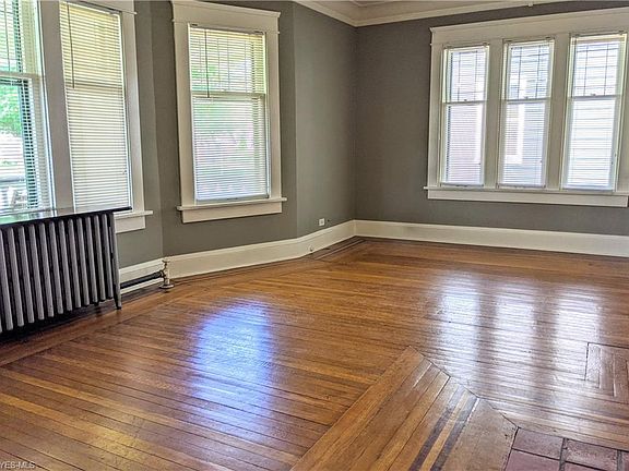 5th image of 3043 W 159th St #1