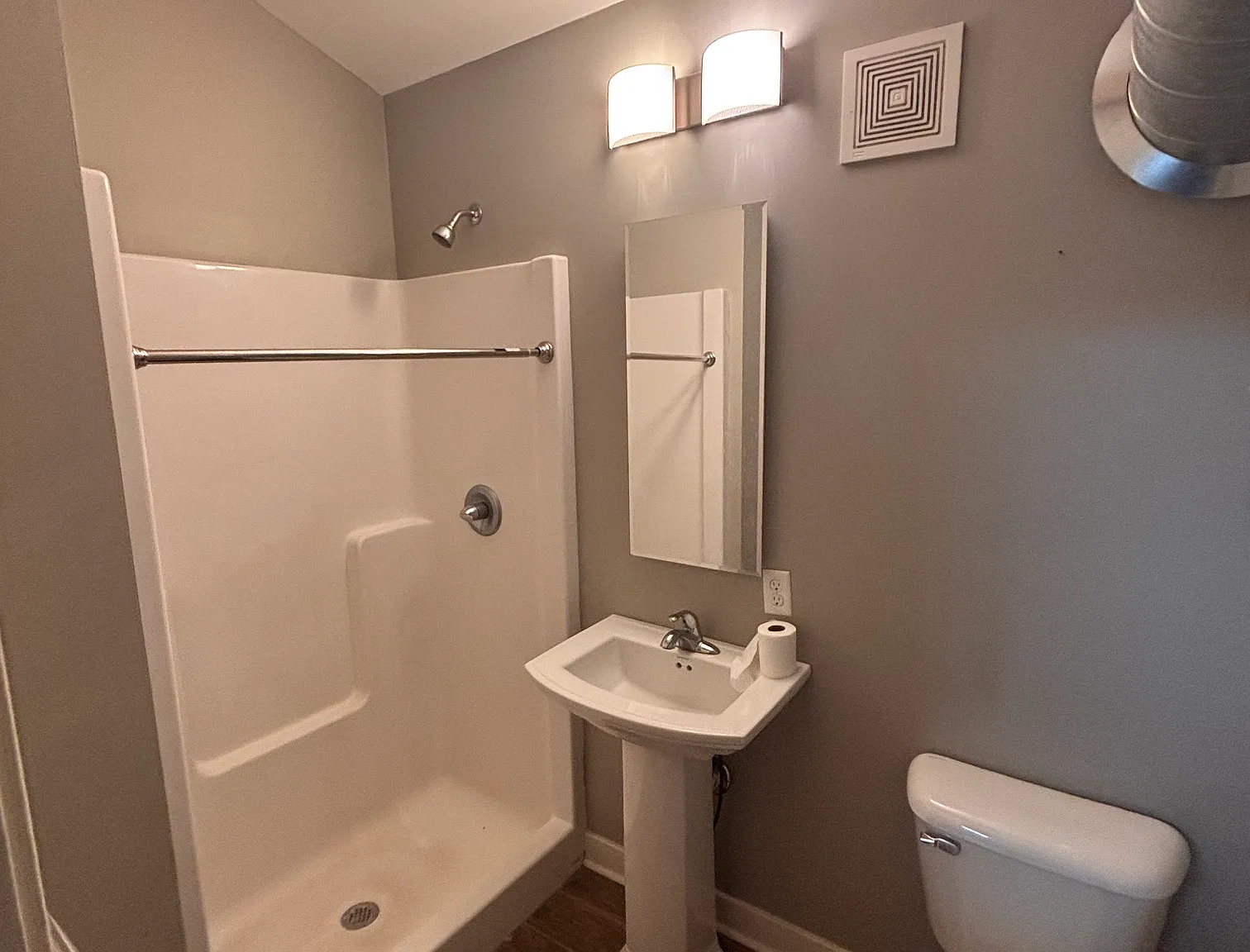 2 bed, 1118 sqft, $1,795 — Photo 3