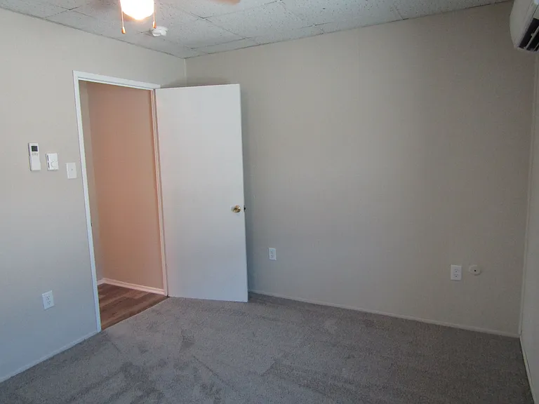 321 W Main St #A — Photo 23