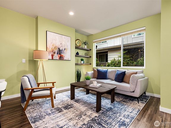 2nd image of 4414 Martin Luther King Jr Way S