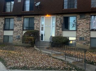 162 Waters Edge Dr APT 301, Glendale Heights, IL 60139