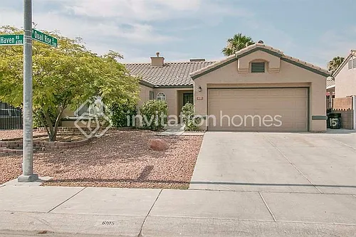 6105 Desert Haven Rd Photo 1