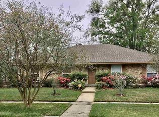 12570 Sherbrook Dr, Baton Rouge, LA 70815