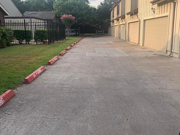 4th image of 12617 Wellington Park Dr