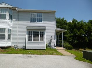 215 Mansion Pkwy, New Castle, DE 19720