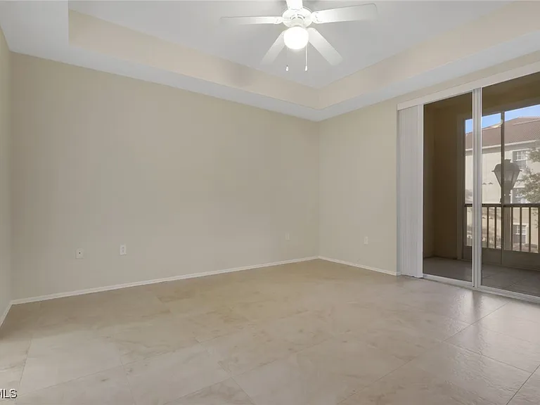9025 Colby Dr #2111 — Photo 14