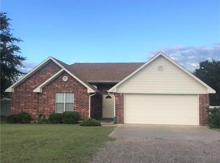 727 N Main St, Collinsville, TX 76233