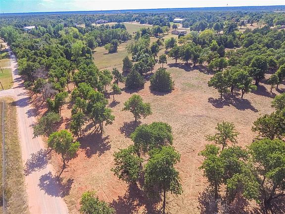 4th image of 24 SW Harryman Rd Lot 1