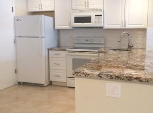 4751 NW 21st St APT 105, Lauderhill, FL 33313