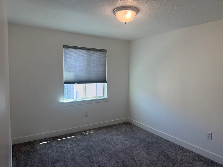 38 W Beebe Ln — Photo 16