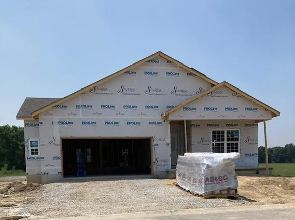 307 Hatch Lake Pkwy, Valparaiso, IN 46385
